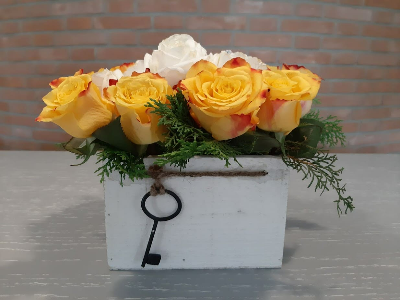 Rosas en caja de madera